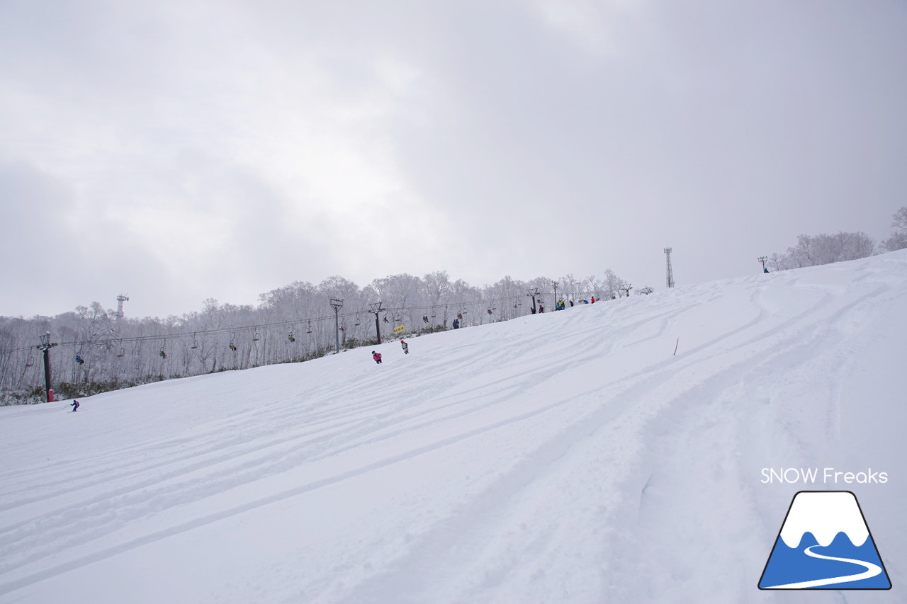 春スキーの聖地『中山峠スキー場』は、初滑りシーズンも凄かった…!!初滑りから粉雪たっぷりの2018年11月☆